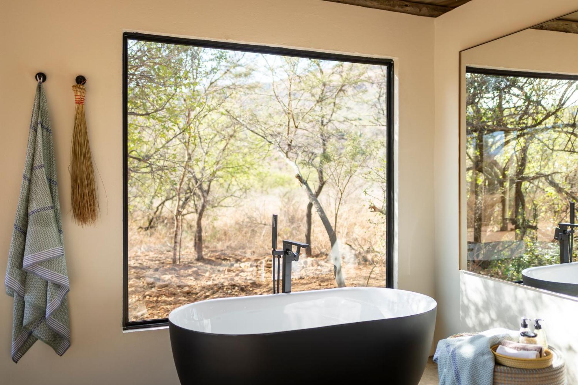 Sasi Africa Luxury Tented Bush Lodge Бергвил Екстериор снимка